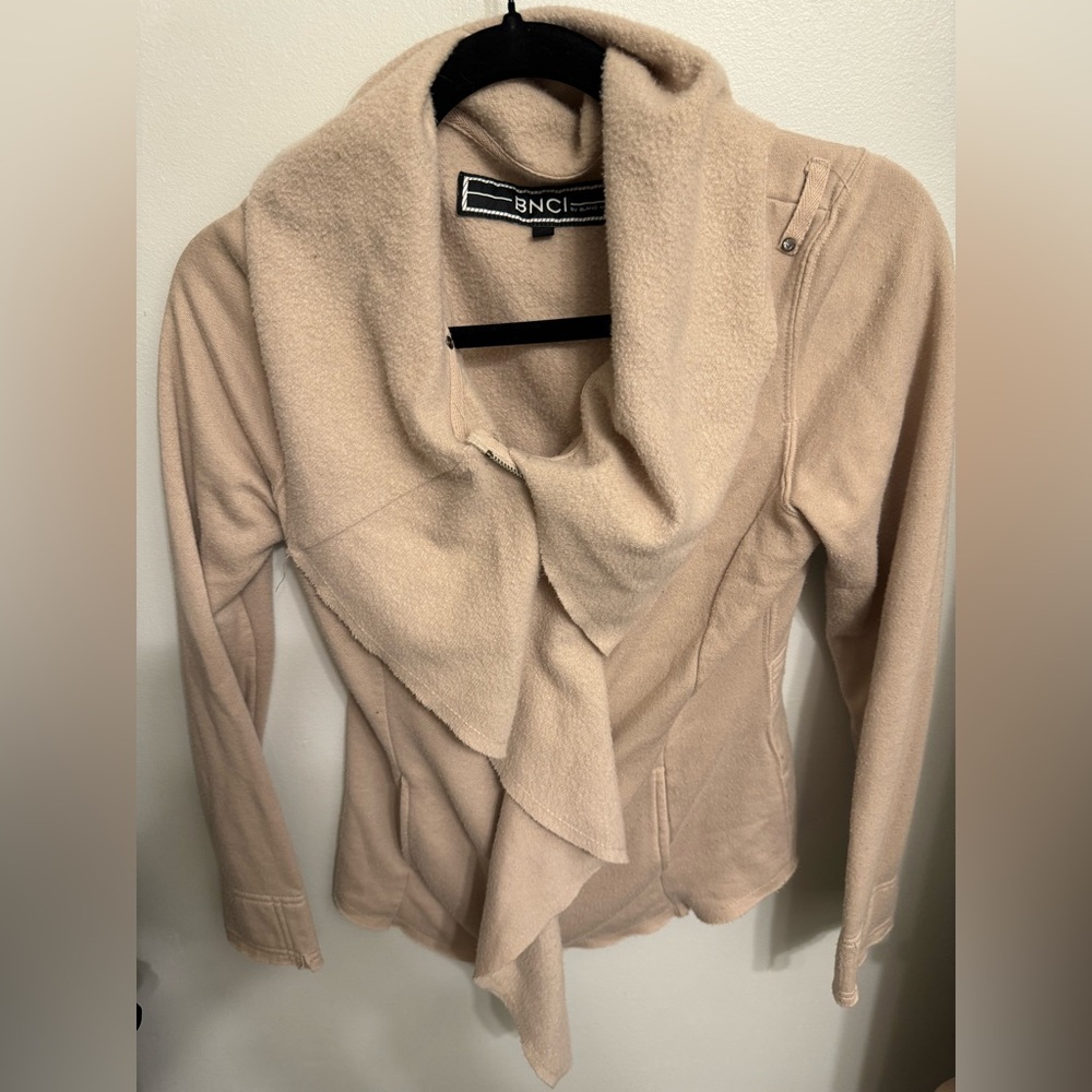 🔷Coat - BCNI - Size Small